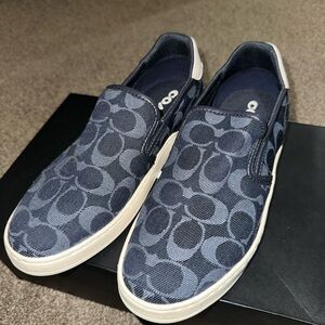 Coach Women's Navy Patterned Slip-On Loafers